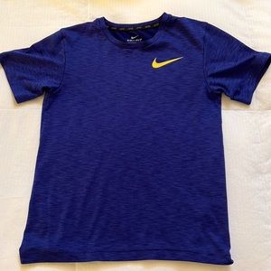 Nike | Boy’s Dri-Fit Tee | EUC